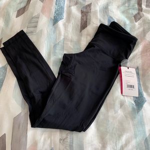 NEW peek a boo leggings